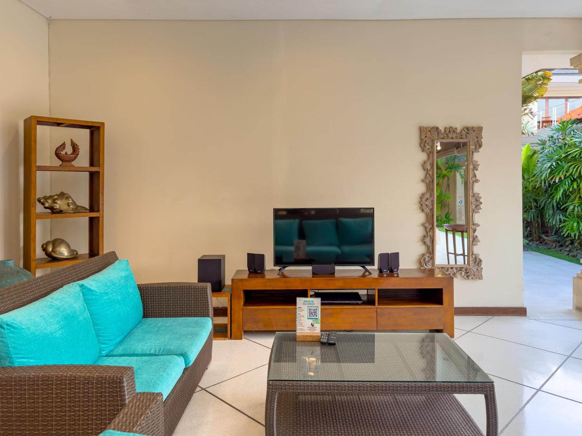 Villa Bugis Drupadi Seminyak Room photo